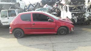 PEUGEOT 206 1.4 DİZEL 2006 MODEL HURDA PARÇA